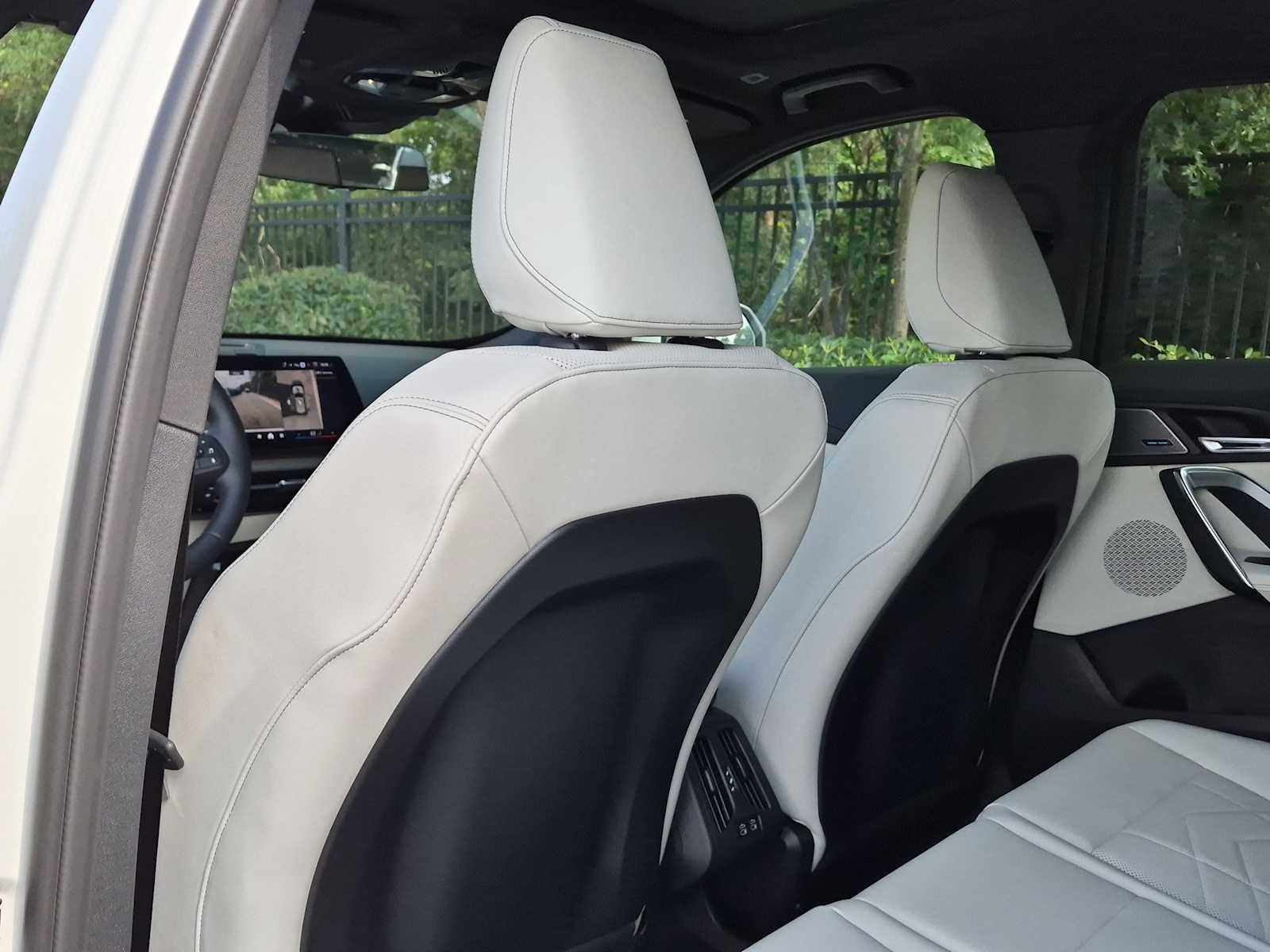 2027 BMW X1 xDrive28i