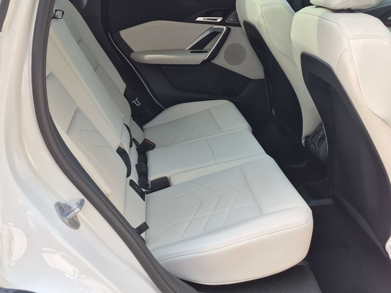 2027 BMW X1 xDrive28i