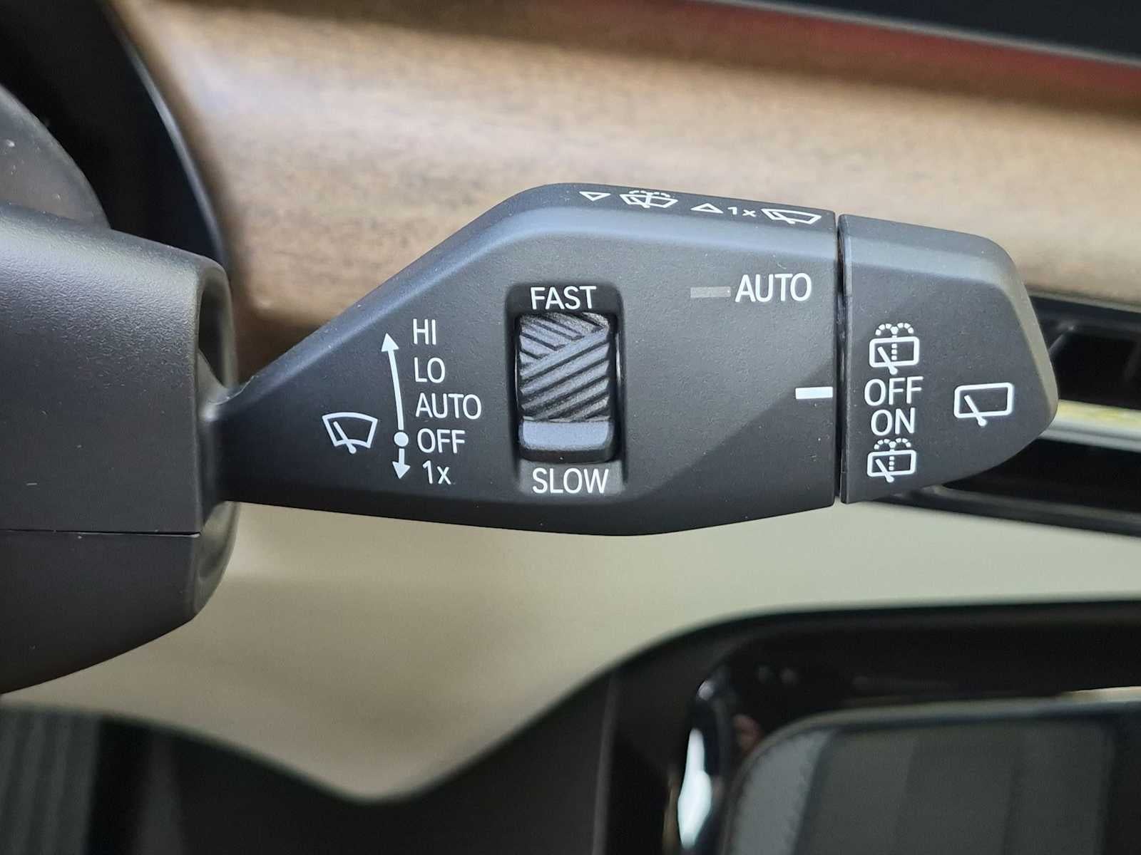 2027 BMW X1 xDrive28i