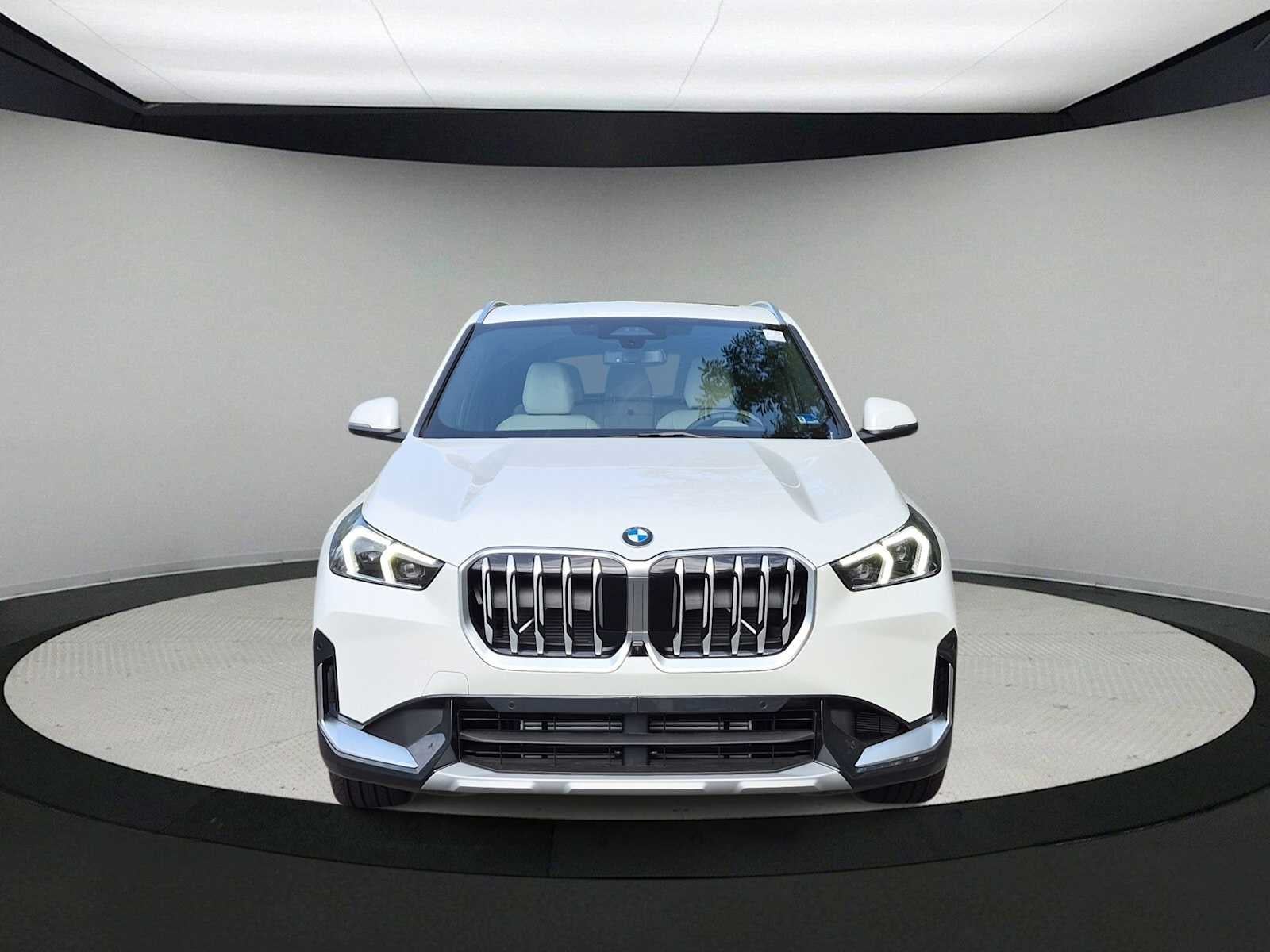 2027 BMW X1 xDrive28i