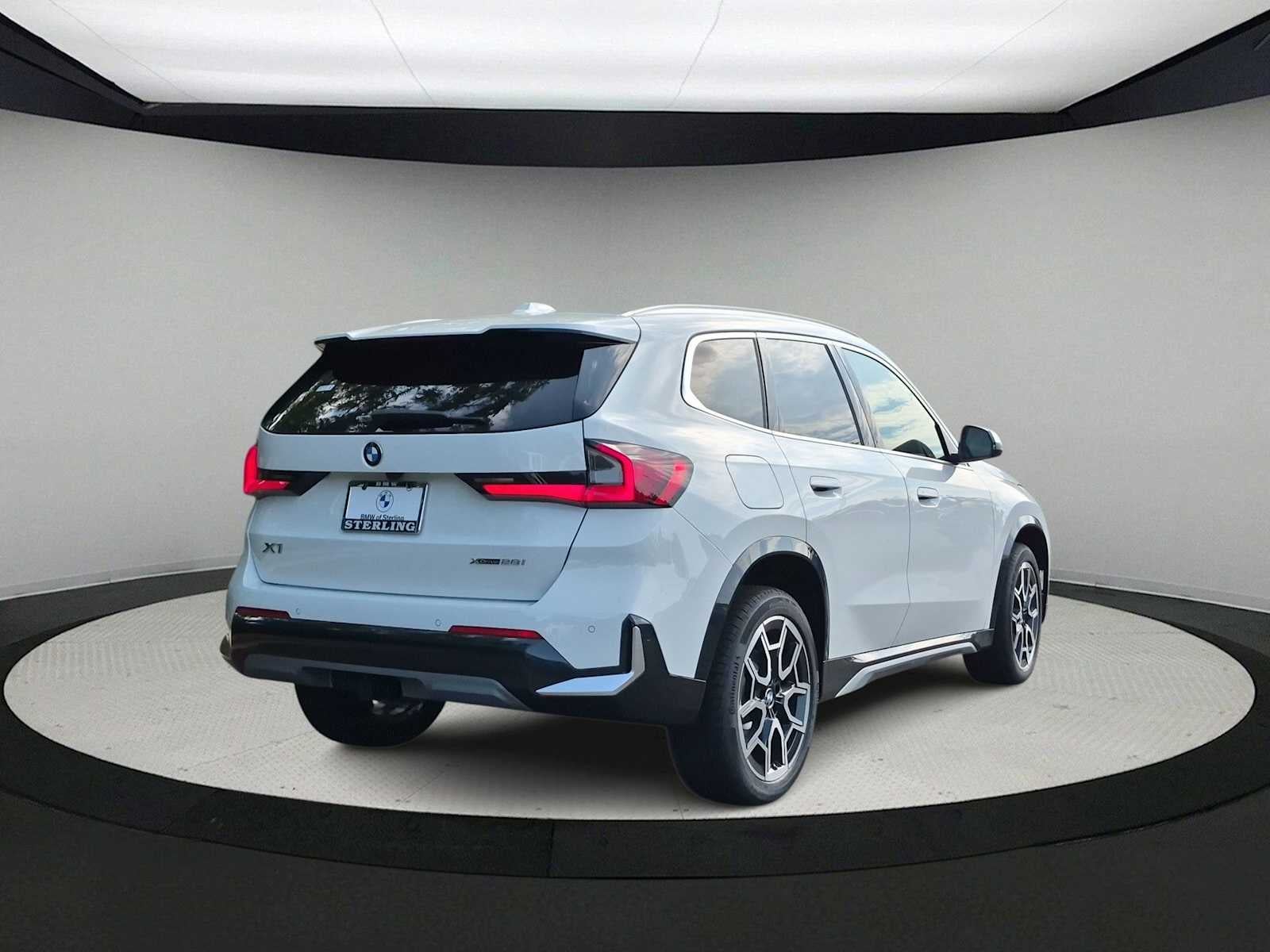 2027 BMW X1 xDrive28i