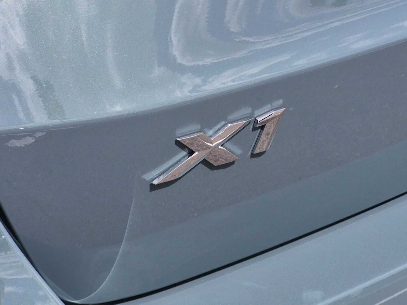 2027 BMW X1 xDrive28i