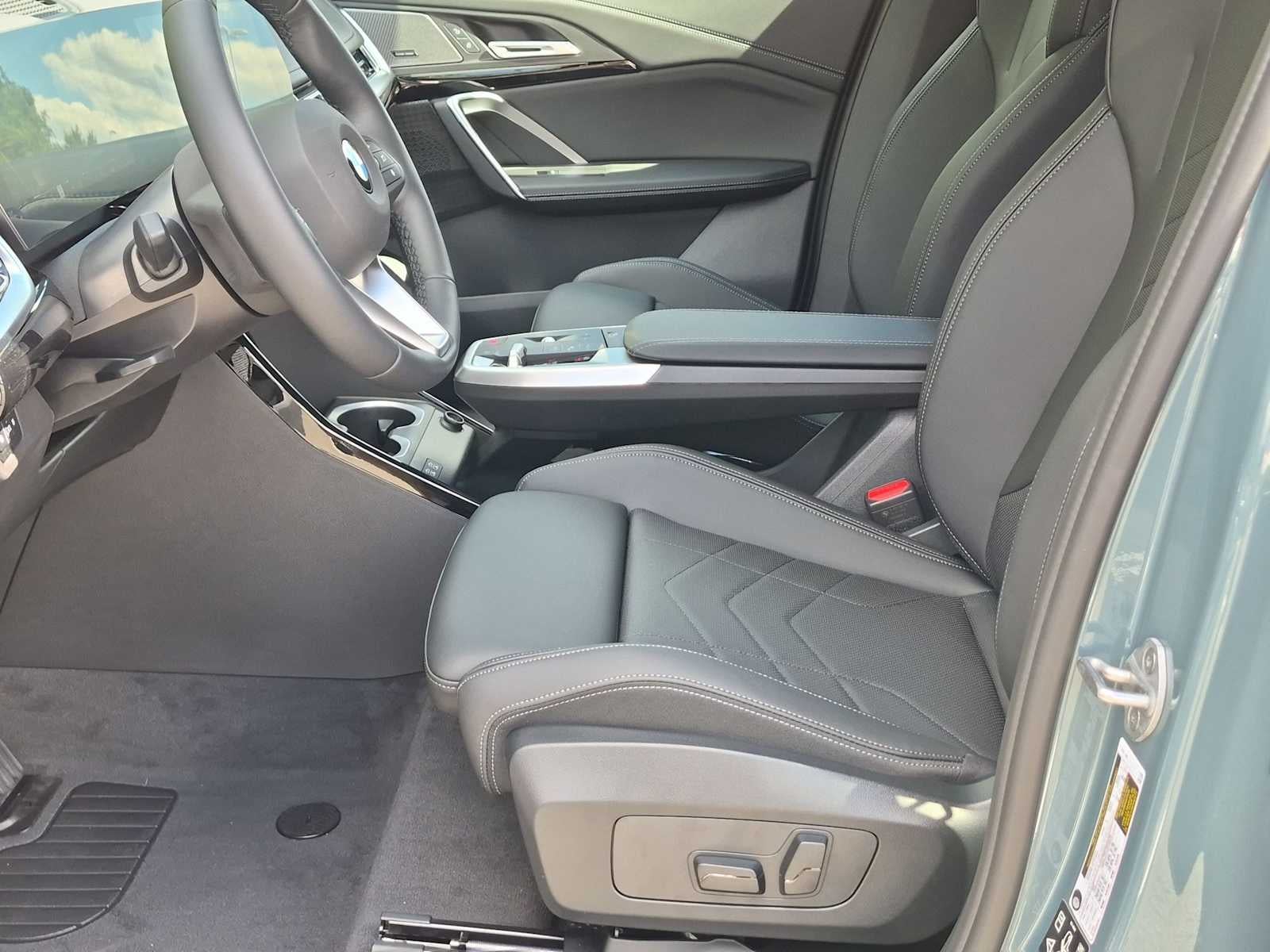 2027 BMW X1 xDrive28i