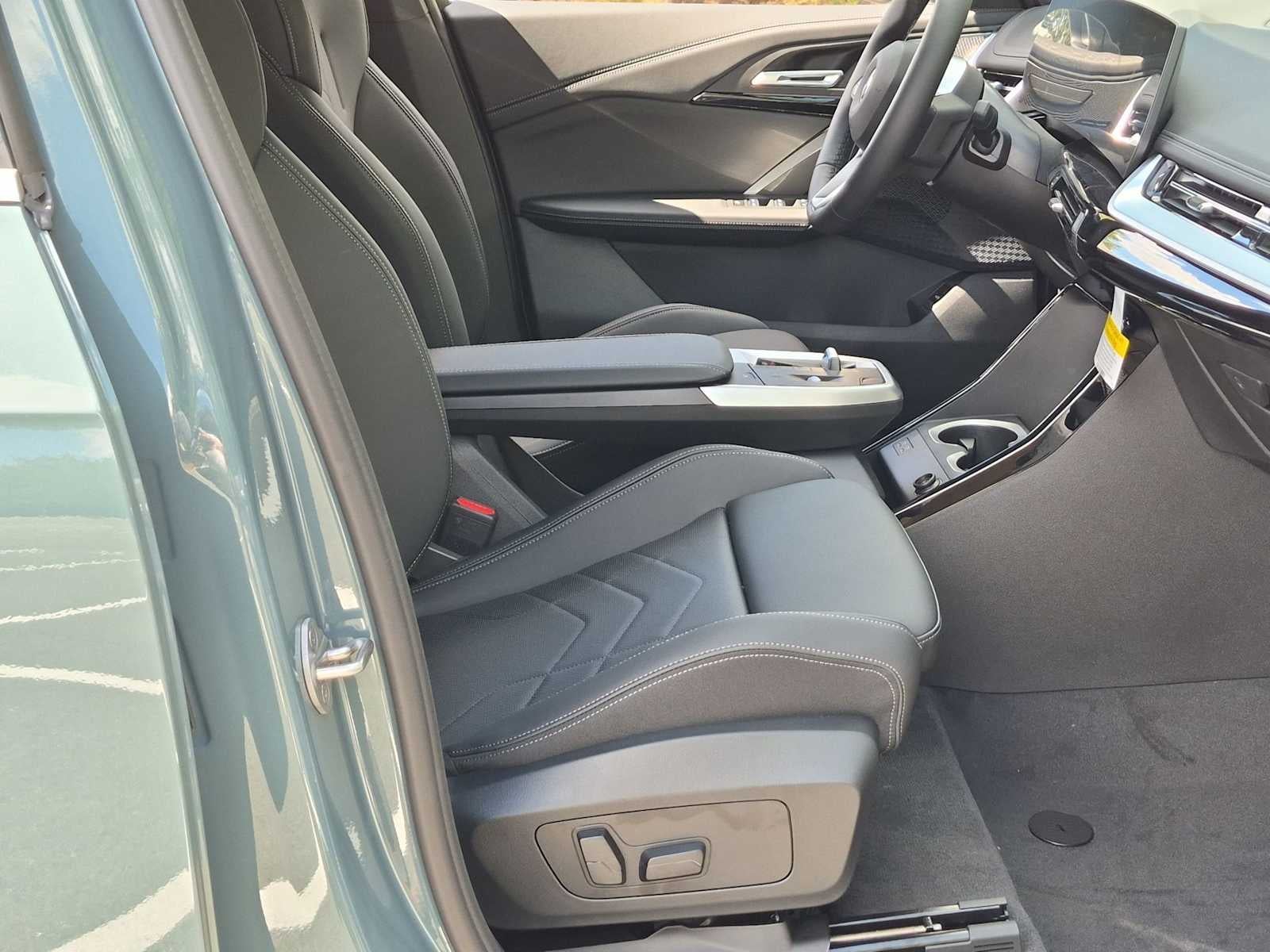 2027 BMW X1 xDrive28i