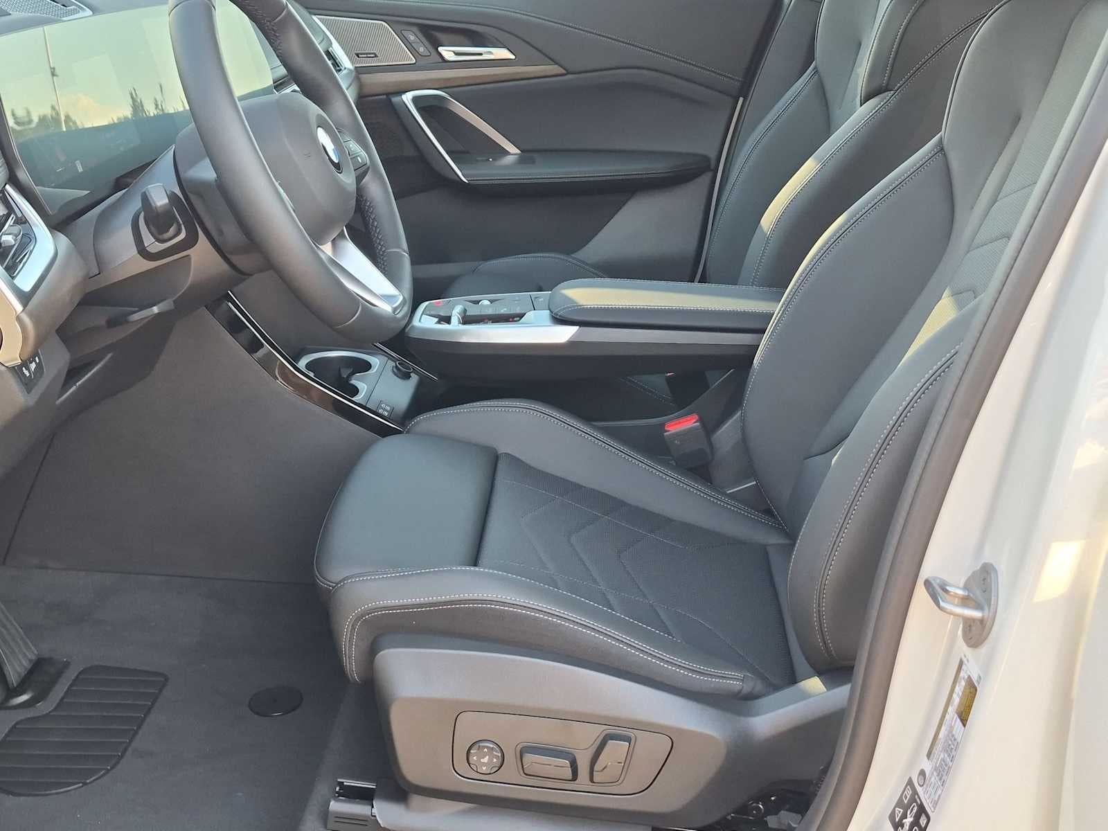2027 BMW X1 xDrive28i