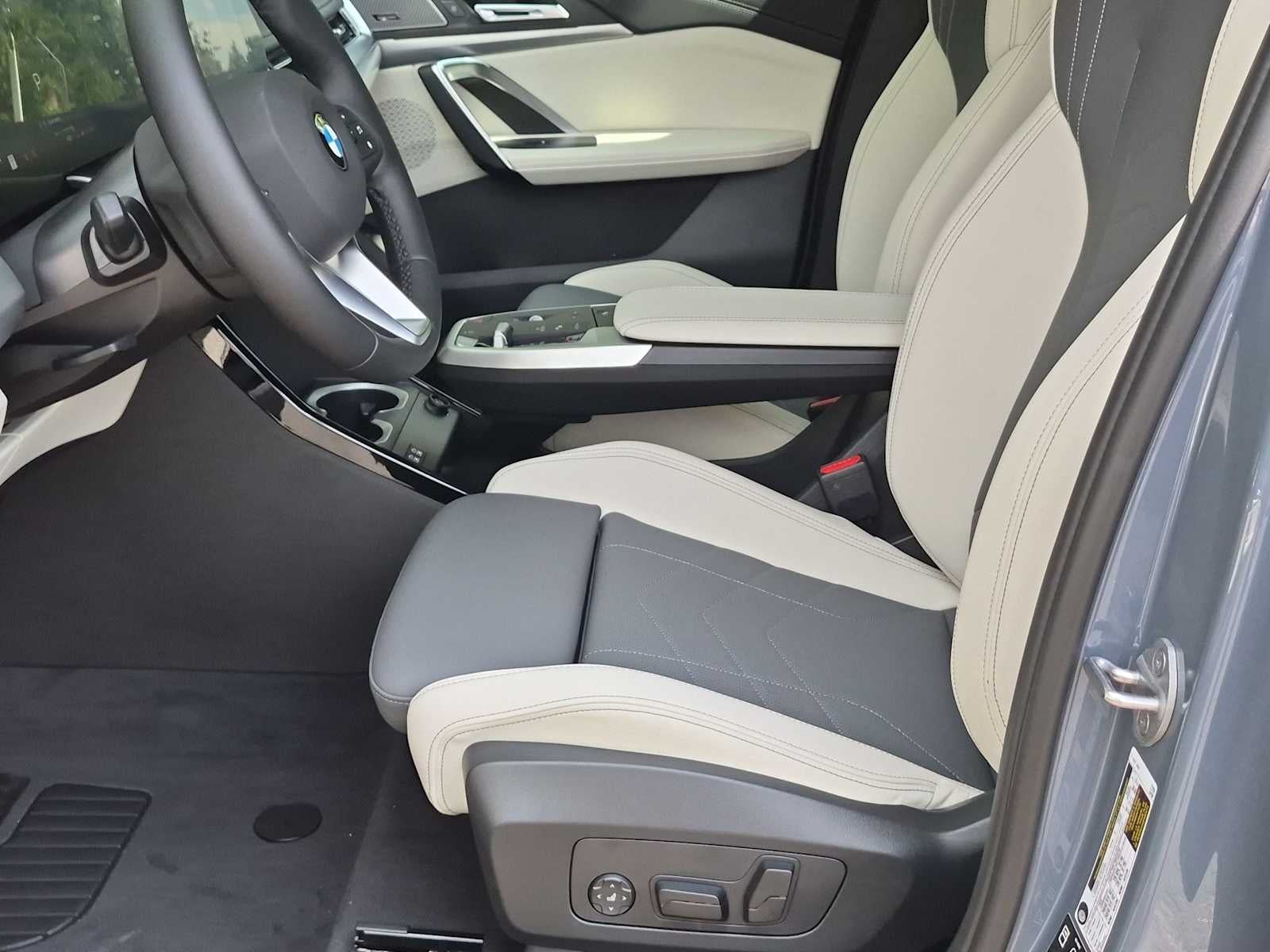 2027 BMW X1 xDrive28i