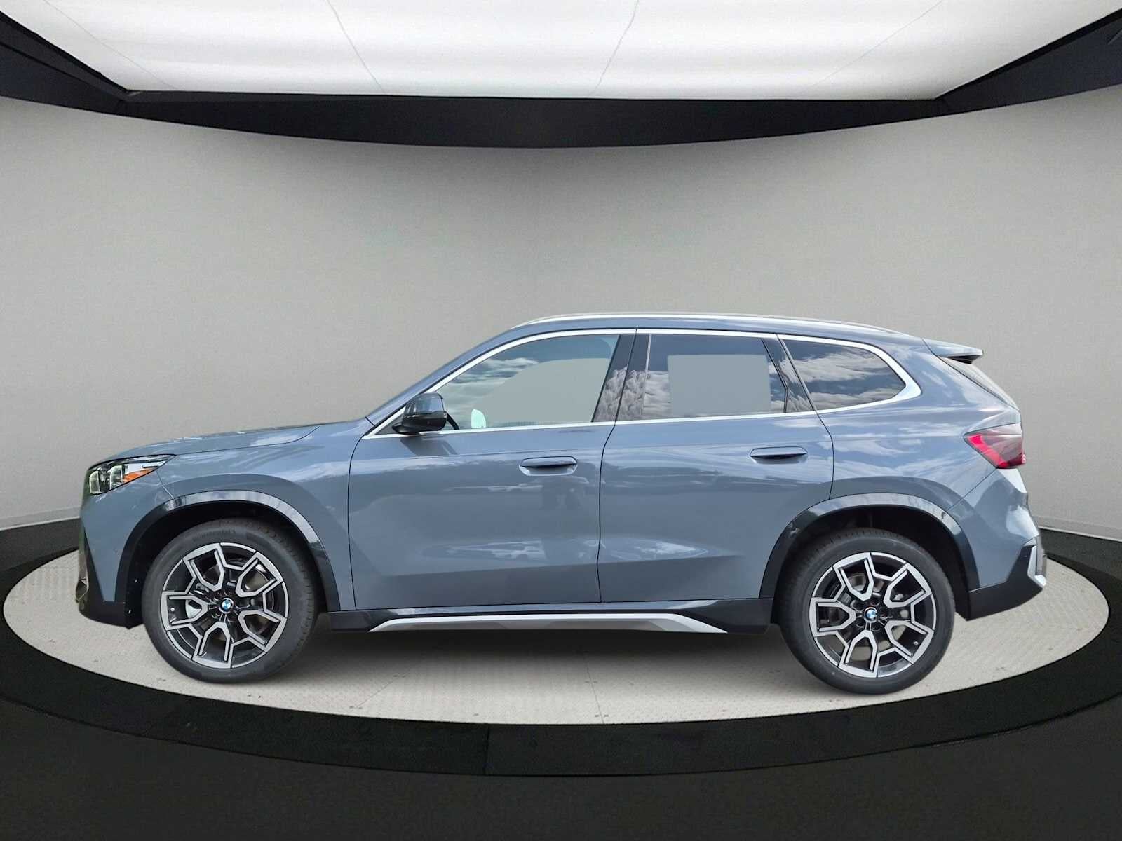 2027 BMW X1 xDrive28i