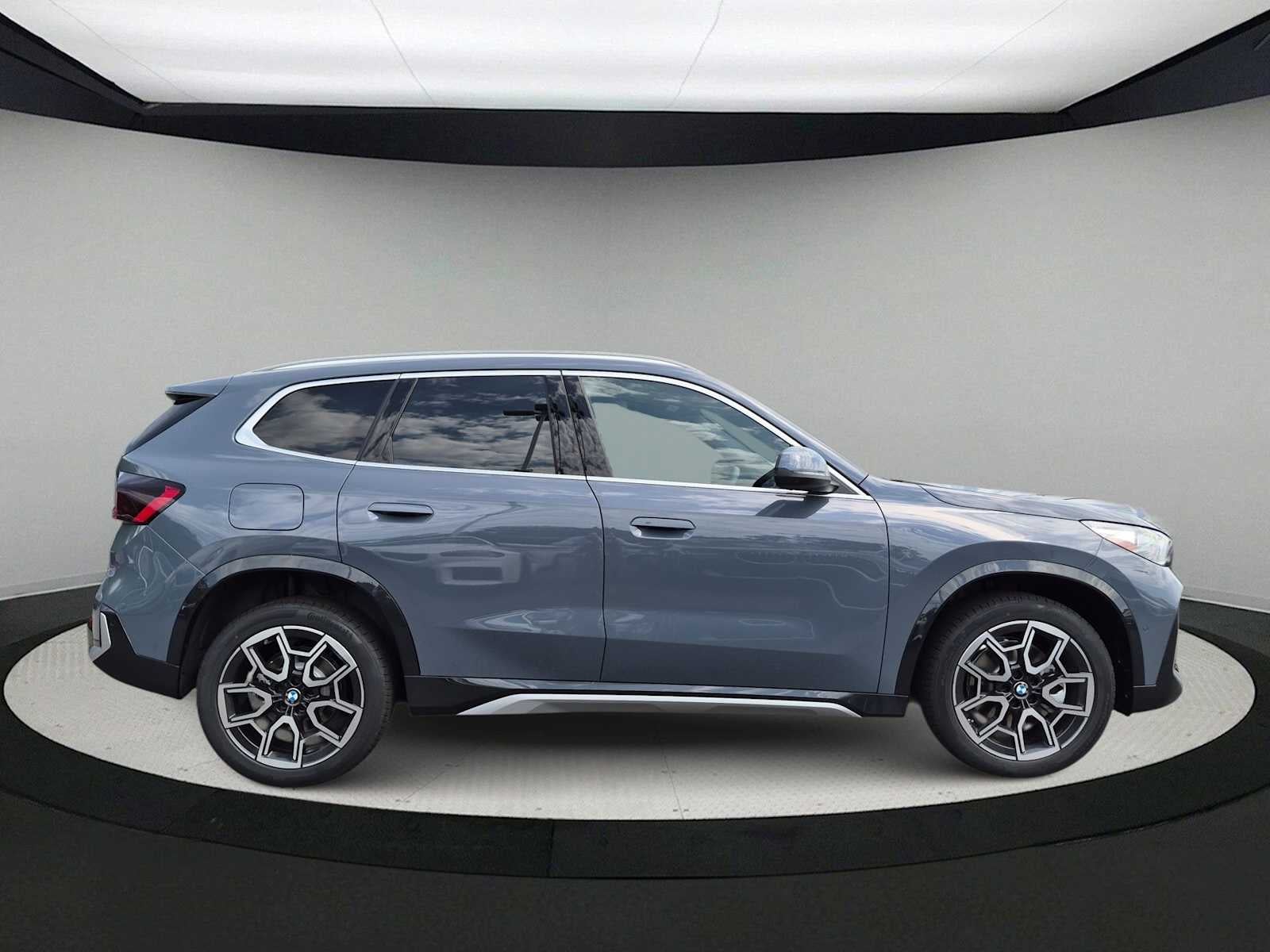 2027 BMW X1 xDrive28i