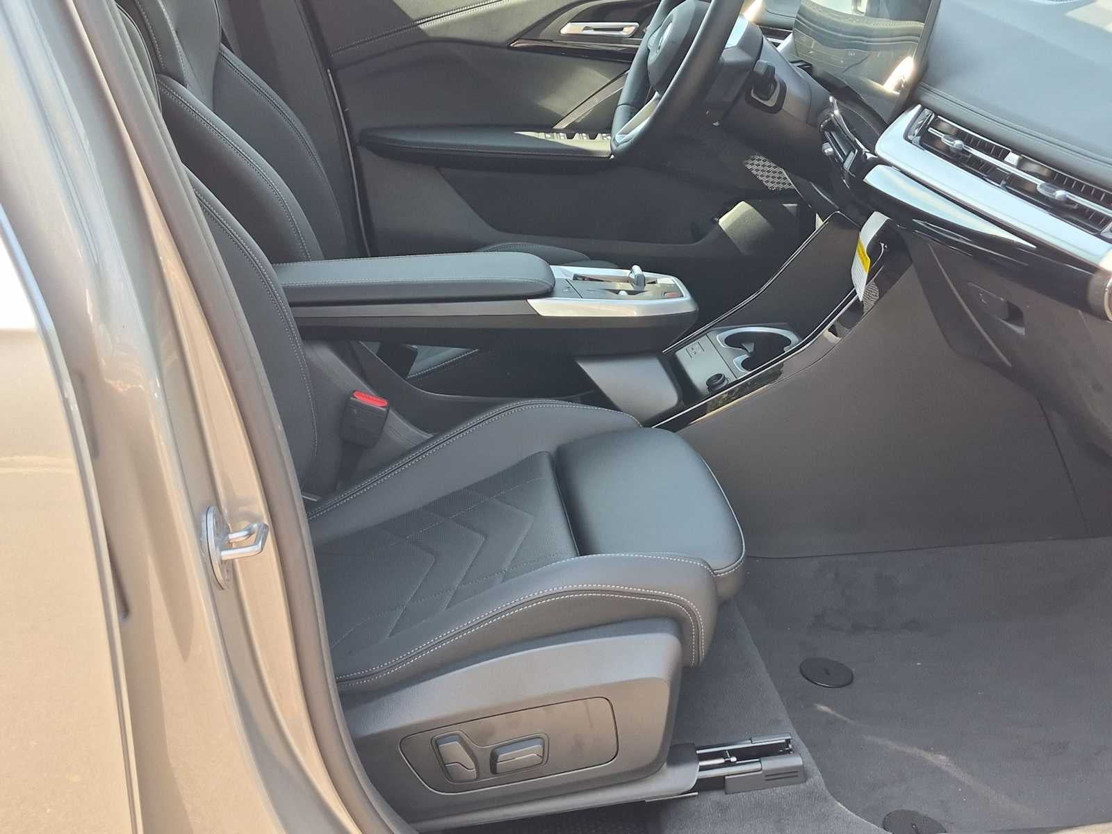 2027 BMW X1 xDrive28i