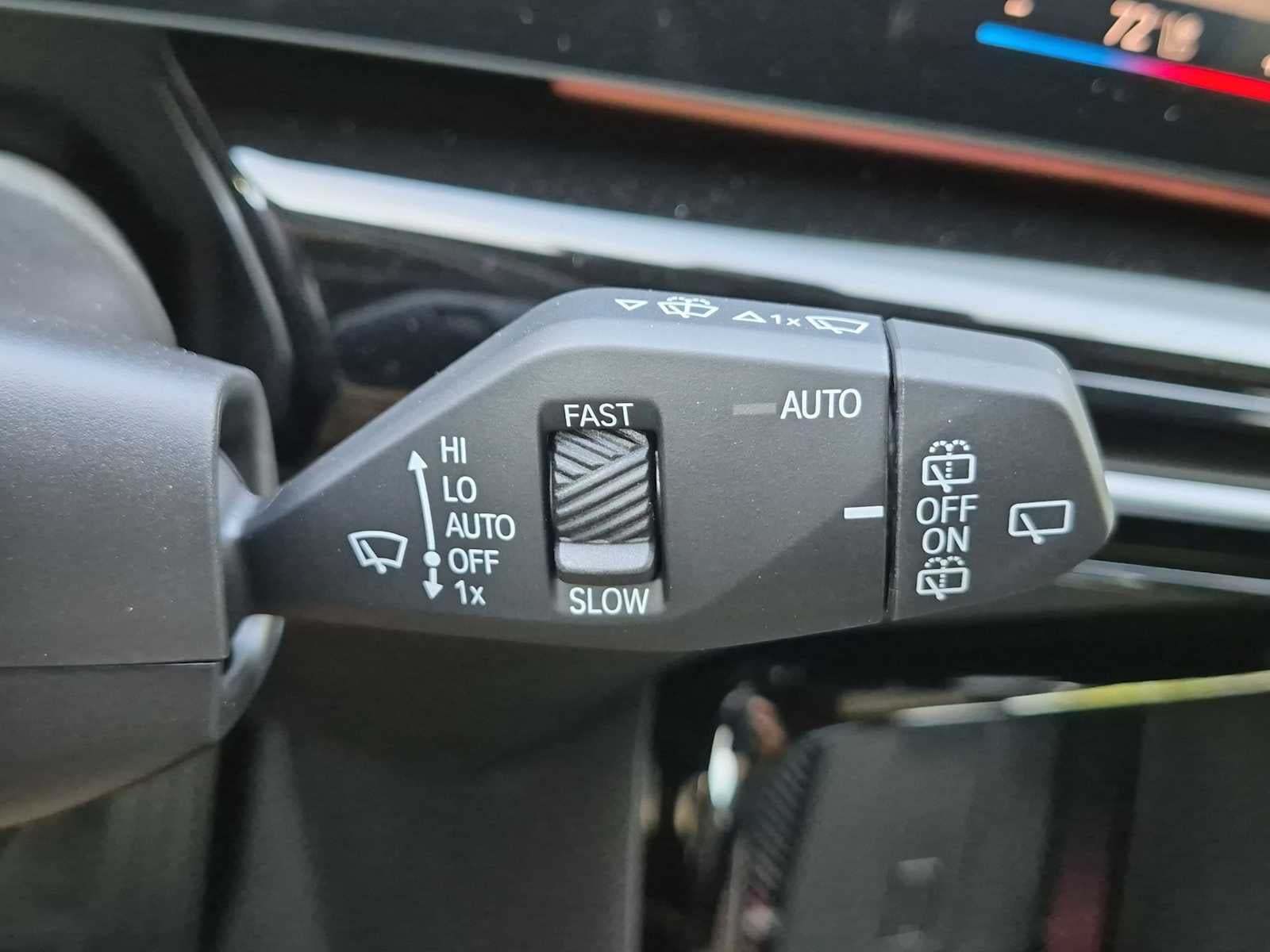 2027 BMW X1 xDrive28i