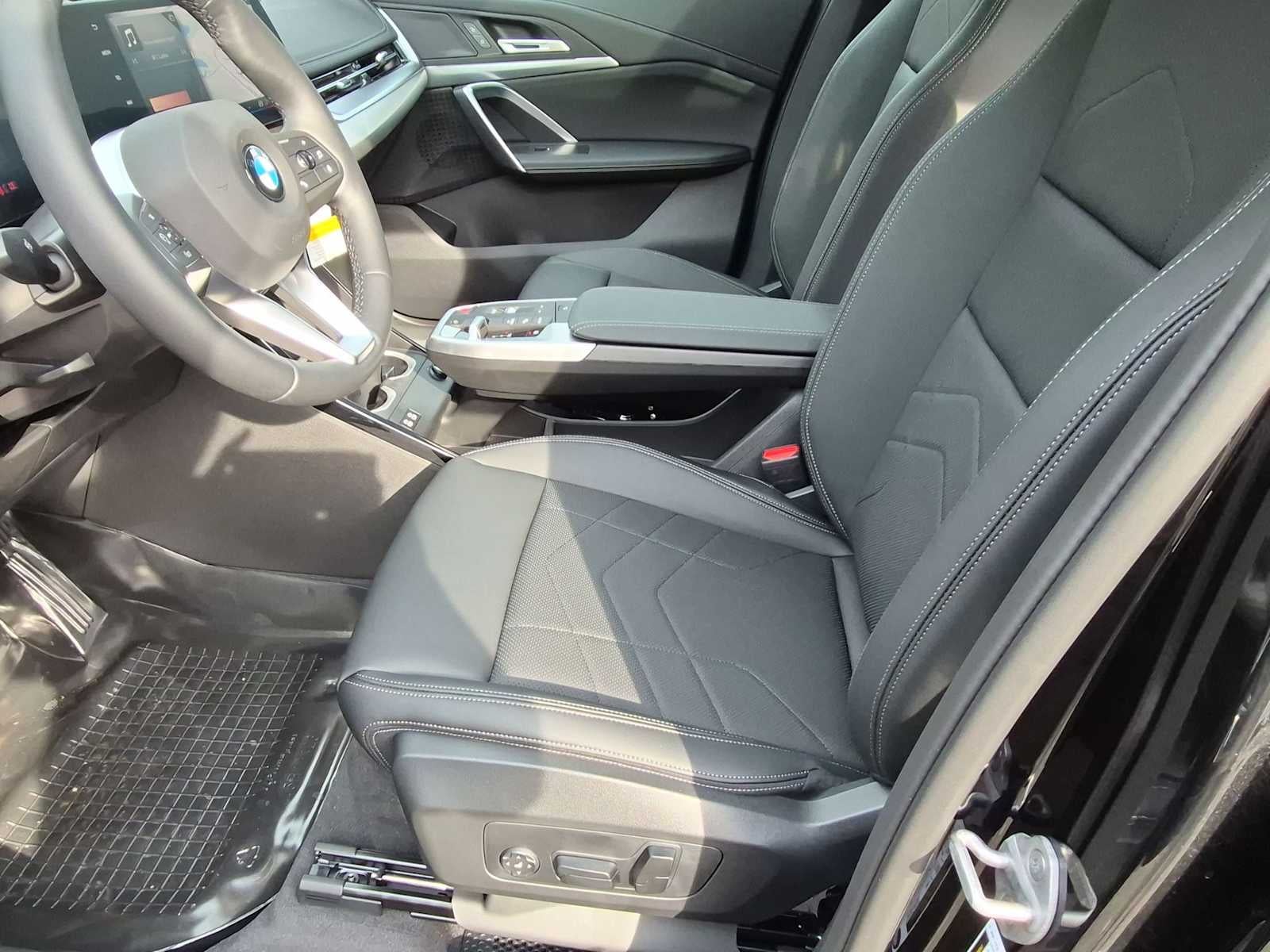 2027 BMW X1 xDrive28i