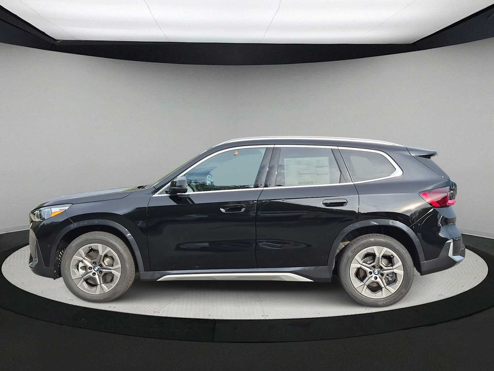 2027 BMW X1 xDrive28i