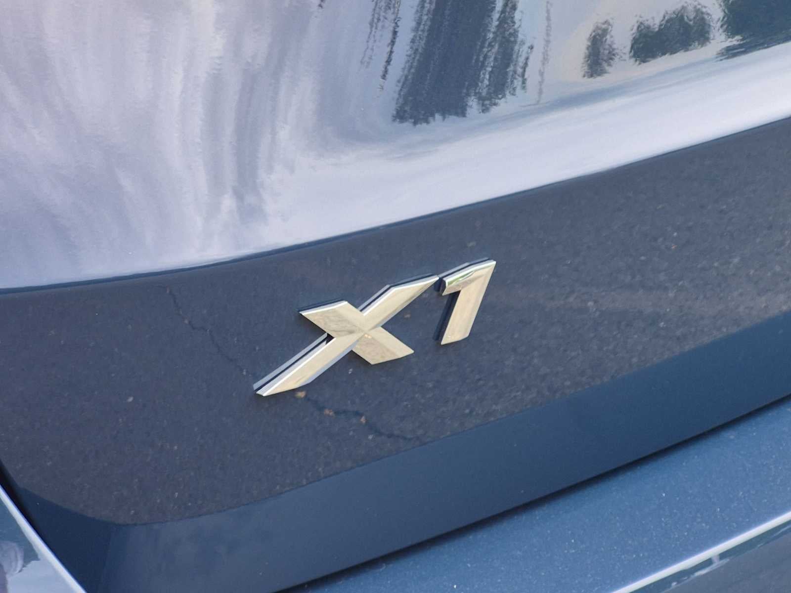 2027 BMW X1 xDrive28i