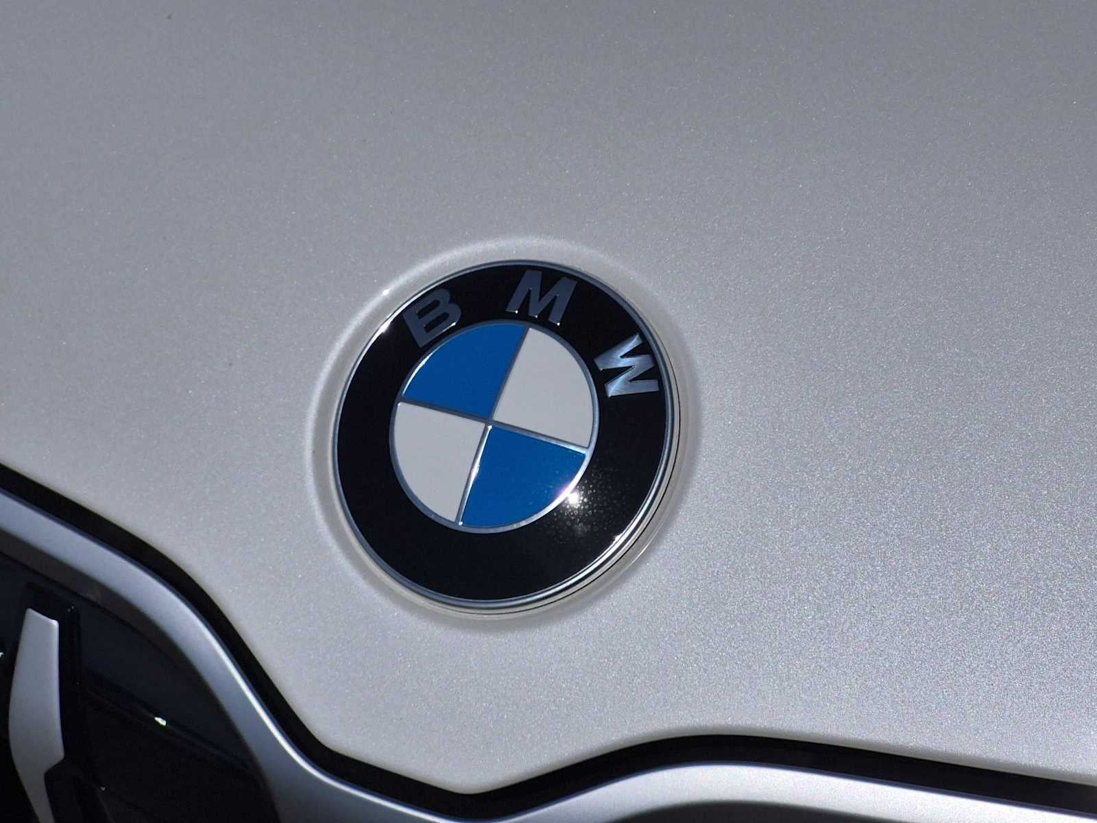 2027 BMW X1 xDrive28i
