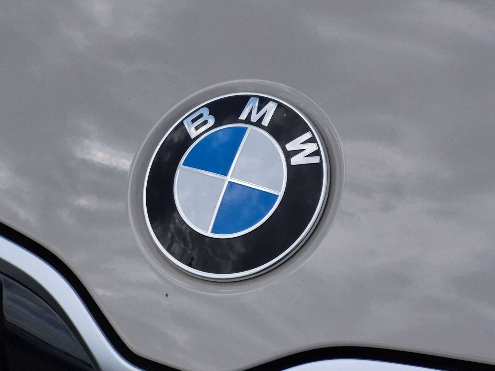 2027 BMW X1 xDrive28i
