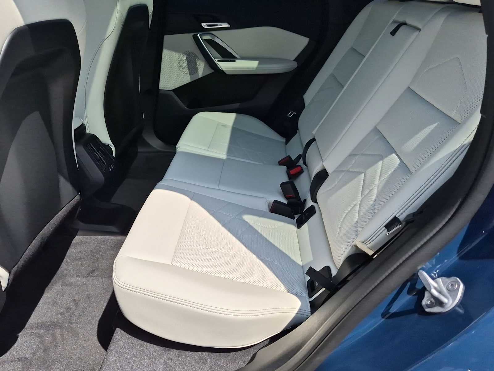 2027 BMW X1 xDrive28i