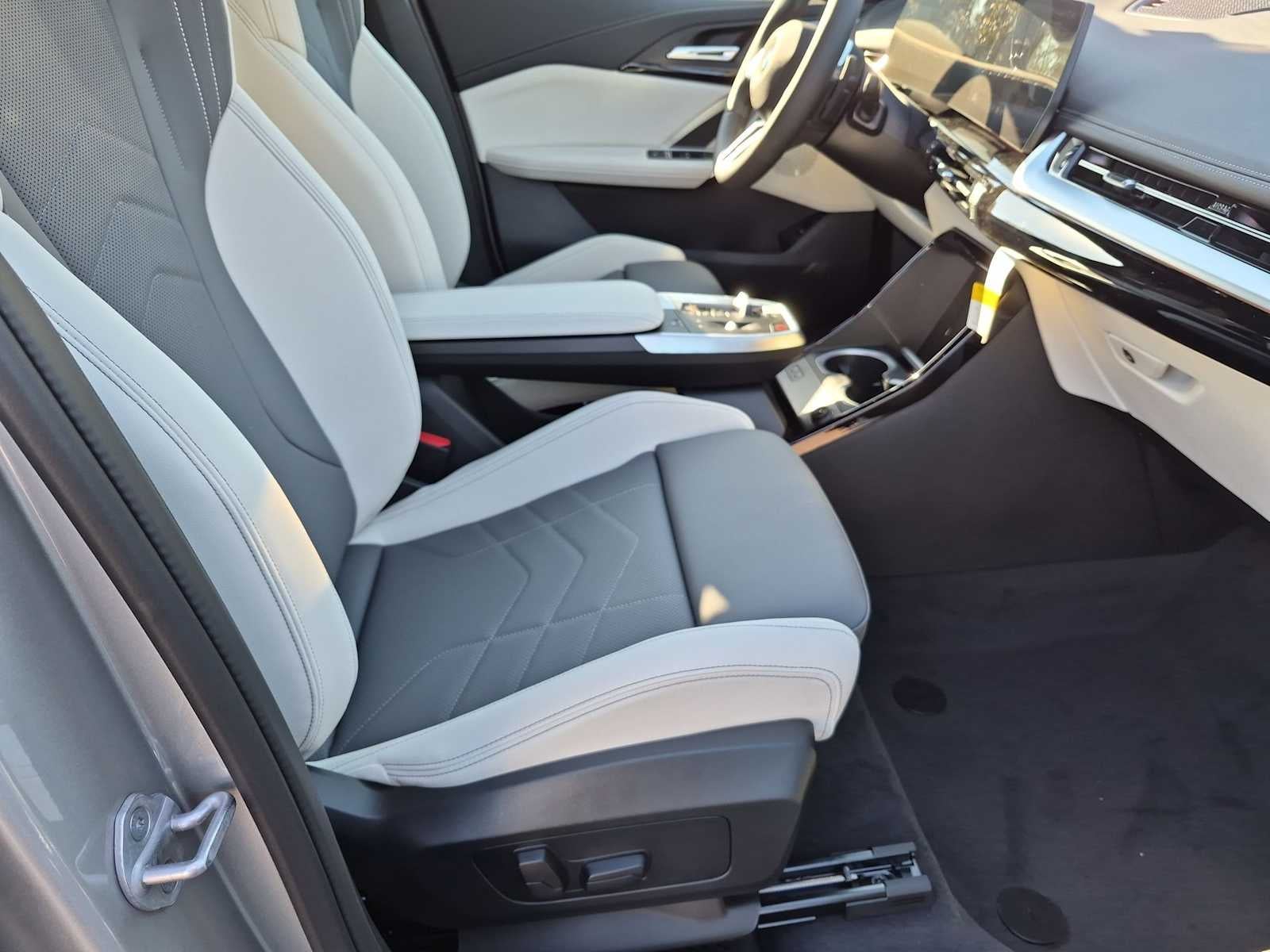 2027 BMW X1 xDrive28i