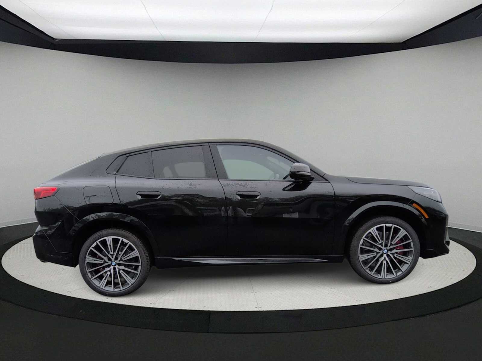 2026 BMW X2 M35i
