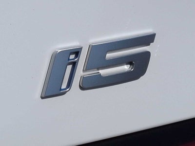 2025 BMW i5 xDrive40 xDrive40