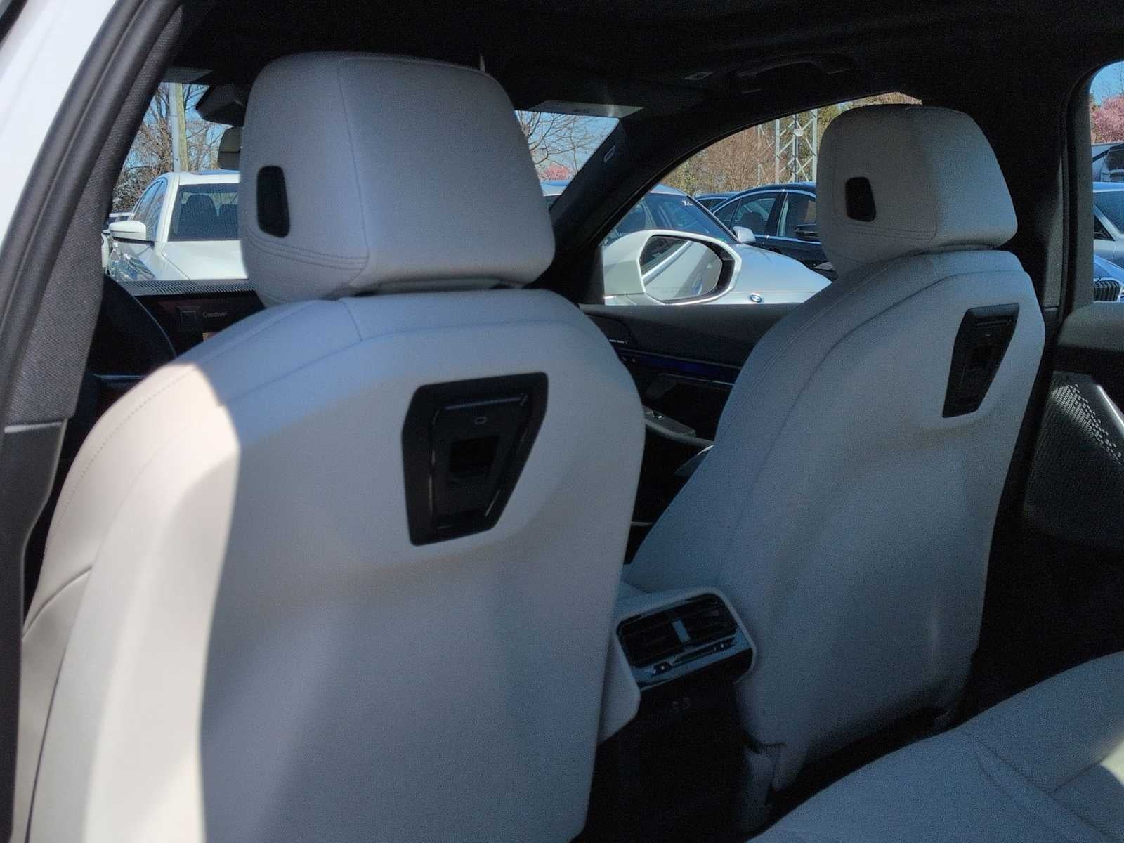 2025 BMW i5 xDrive40 xDrive40