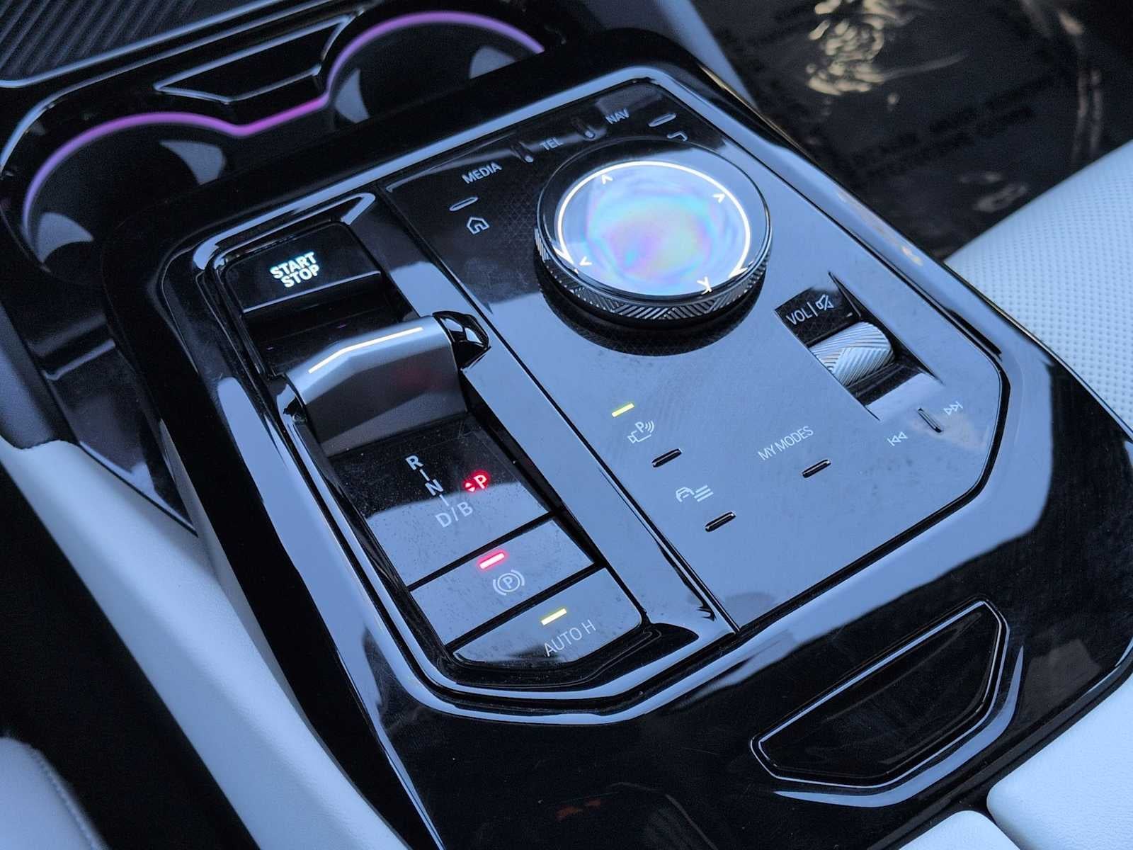 2025 BMW i5 xDrive40 xDrive40