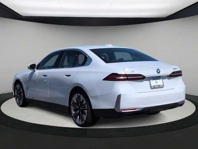 2025 BMW i5 xDrive40 xDrive40