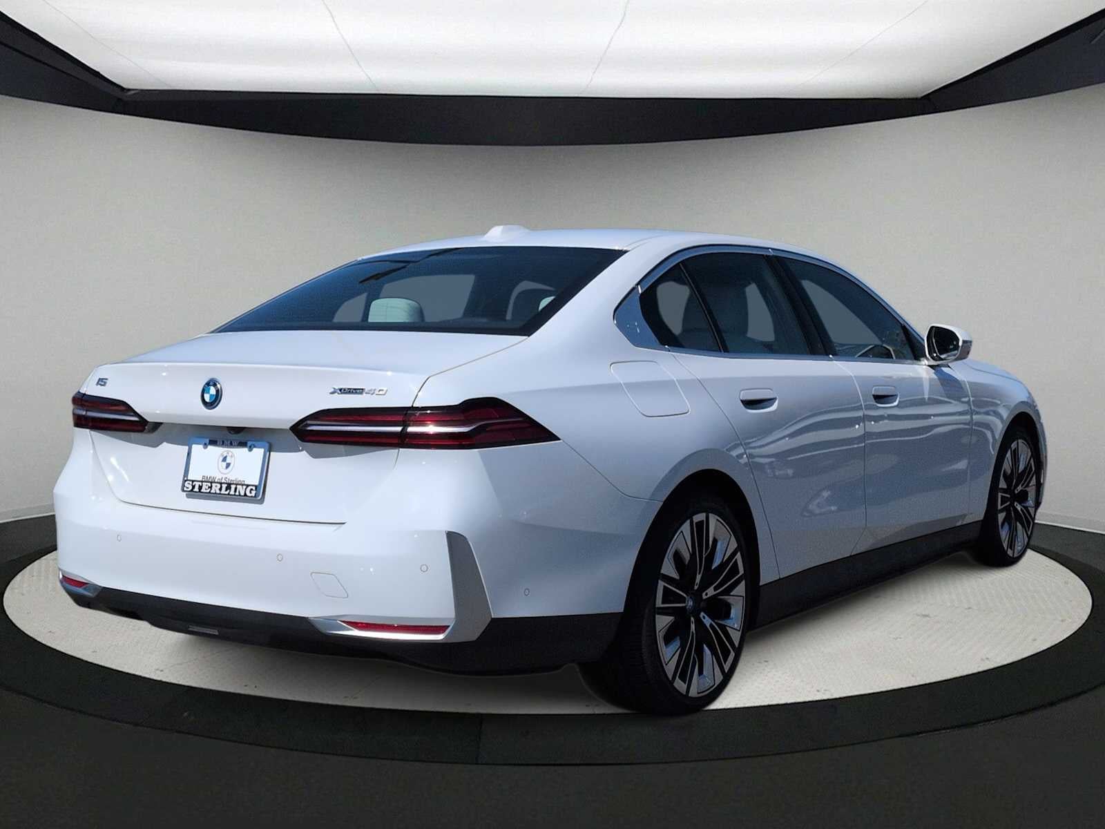 2025 BMW i5 xDrive40 xDrive40