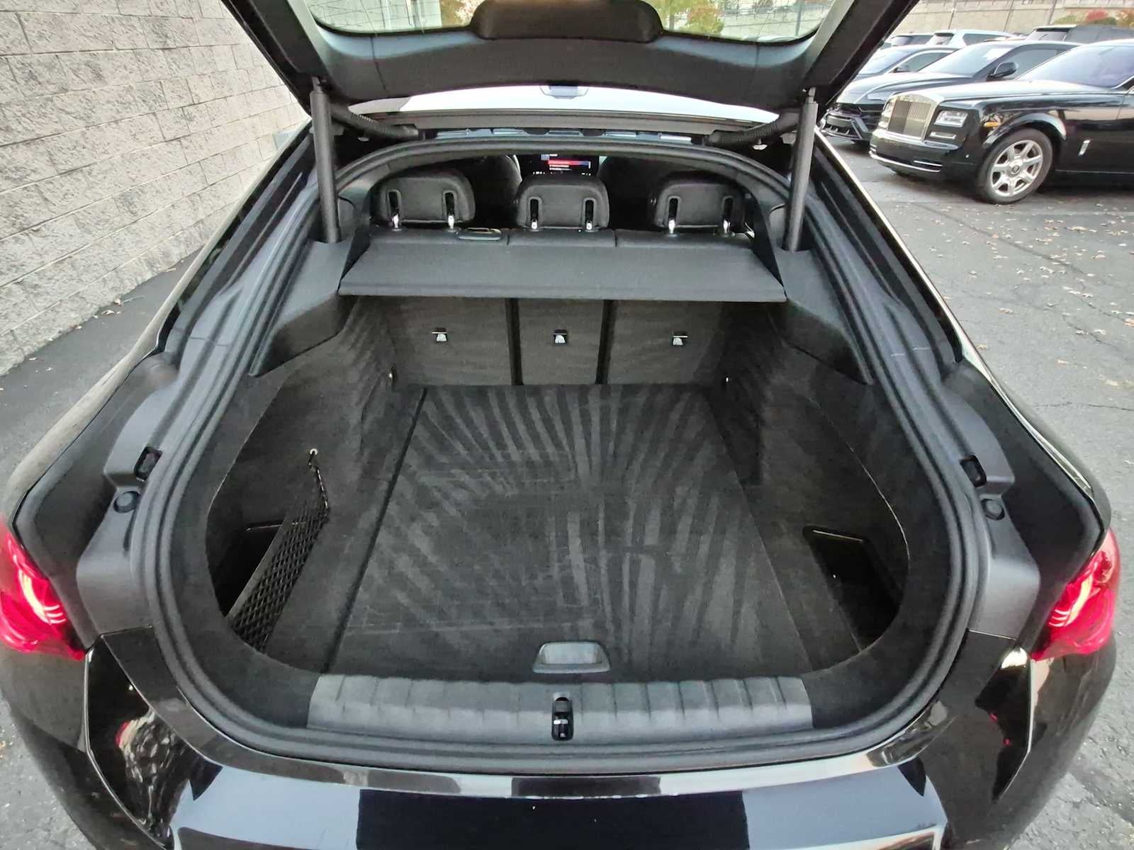 2025 BMW i4 M50