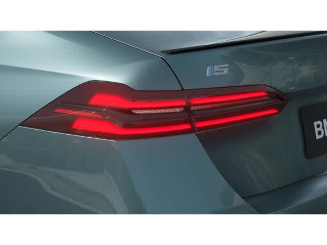BMW i5 xDrive40 2027