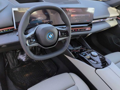 2026 BMW i5 xDrive40