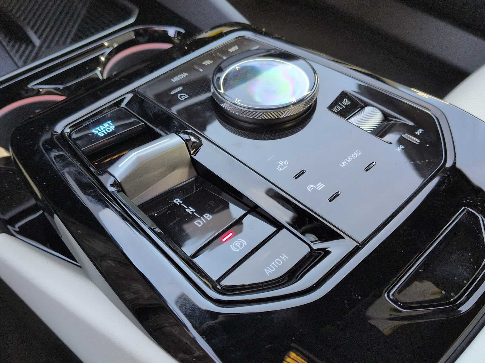 2026 BMW i5 xDrive40