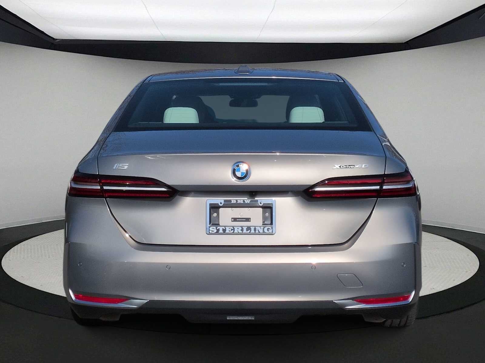 2026 BMW i5 xDrive40