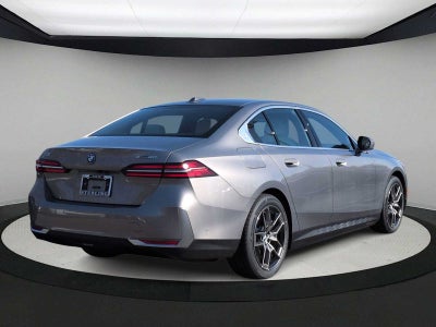 2026 BMW i5 xDrive40