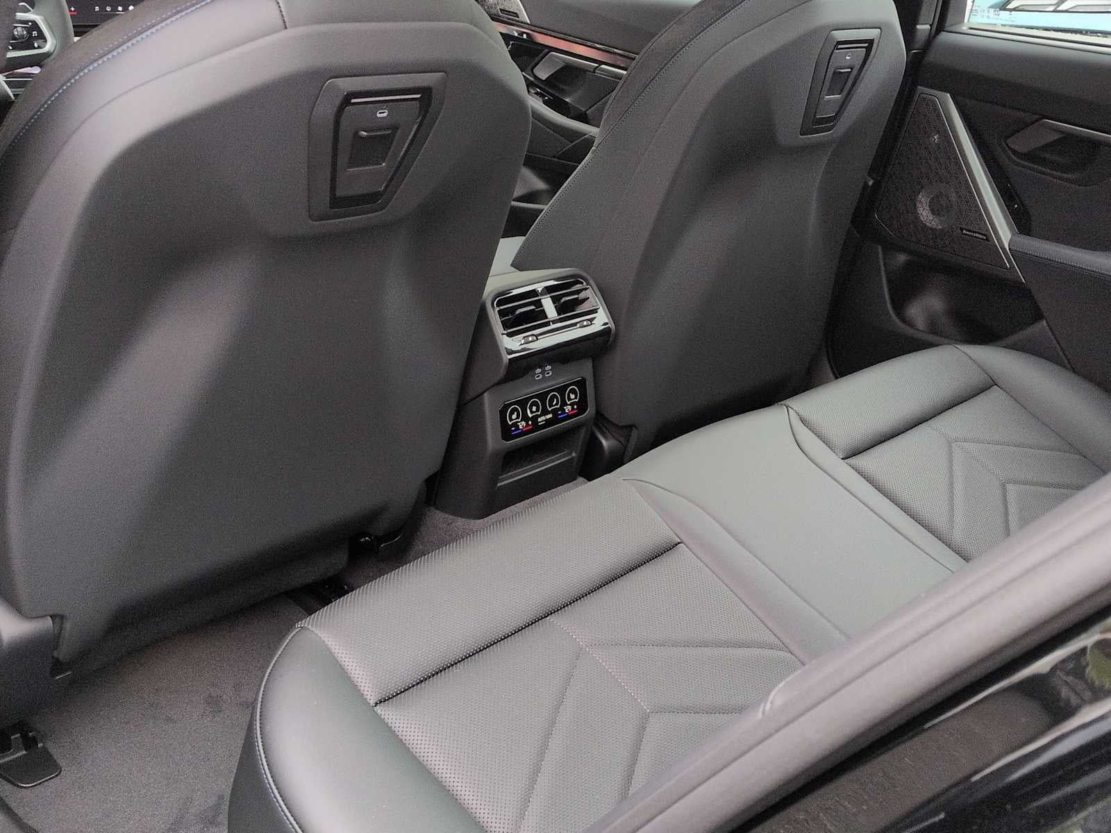BMW i5 xDrive40 2027