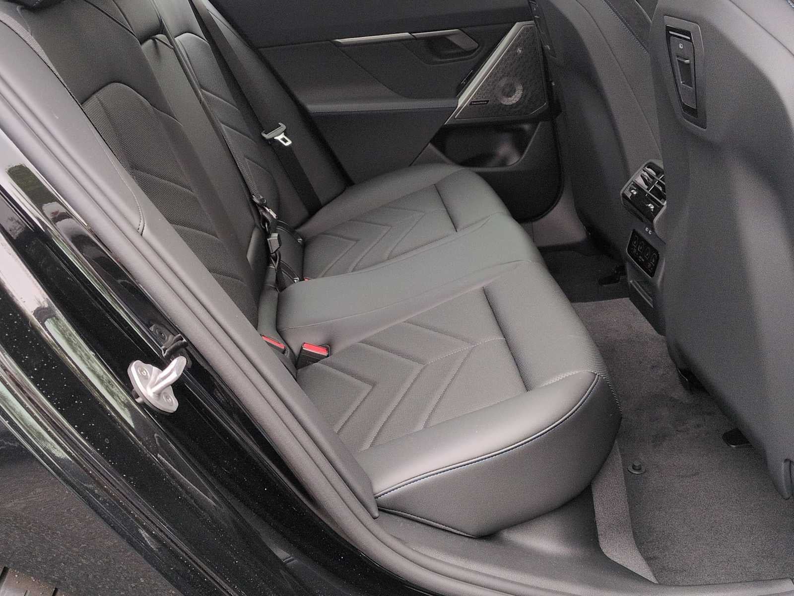 BMW i5 xDrive40 2027