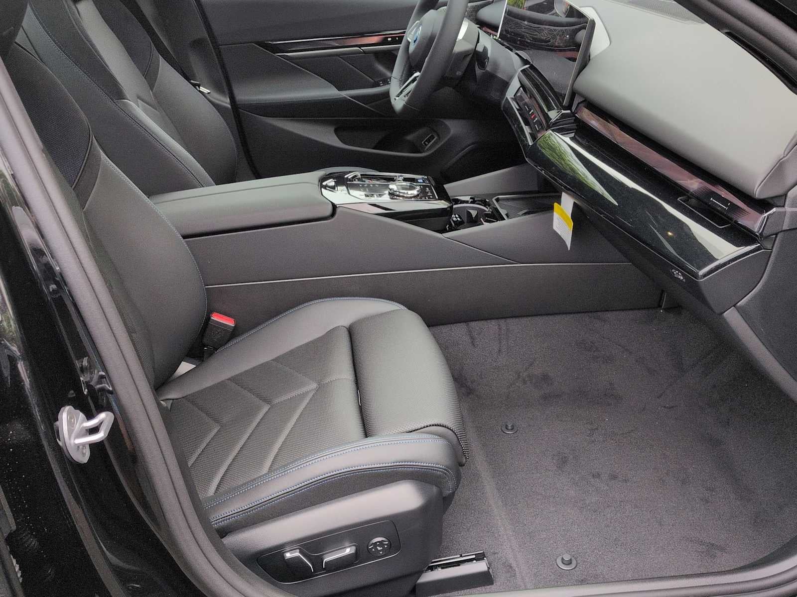 BMW i5 xDrive40 2027