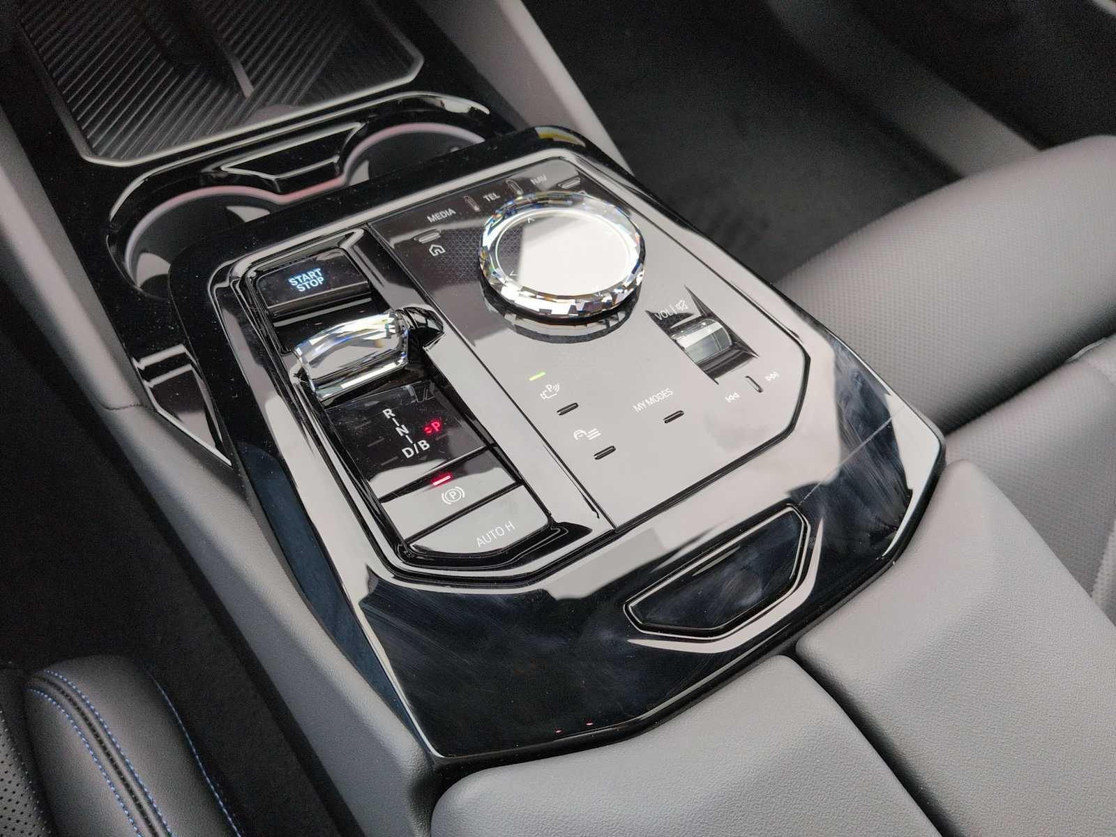 BMW i5 xDrive40 2027