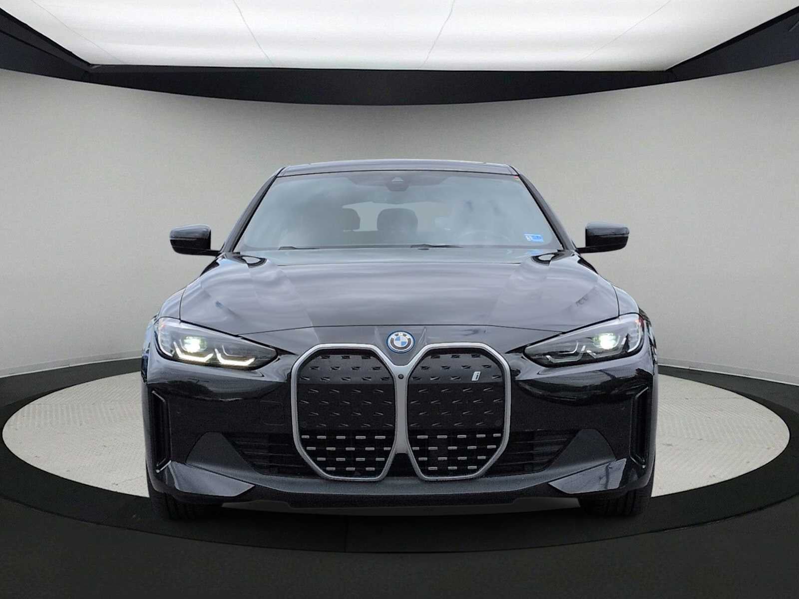 2023 BMW i4 eDrive35