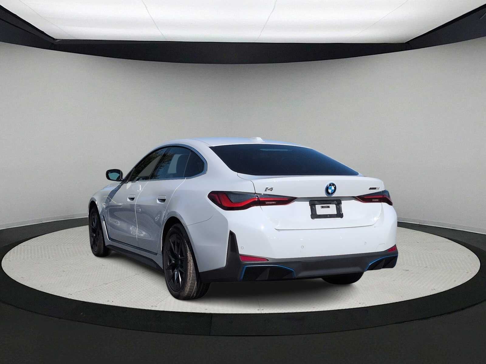 BMW i4 eDrive35 2024