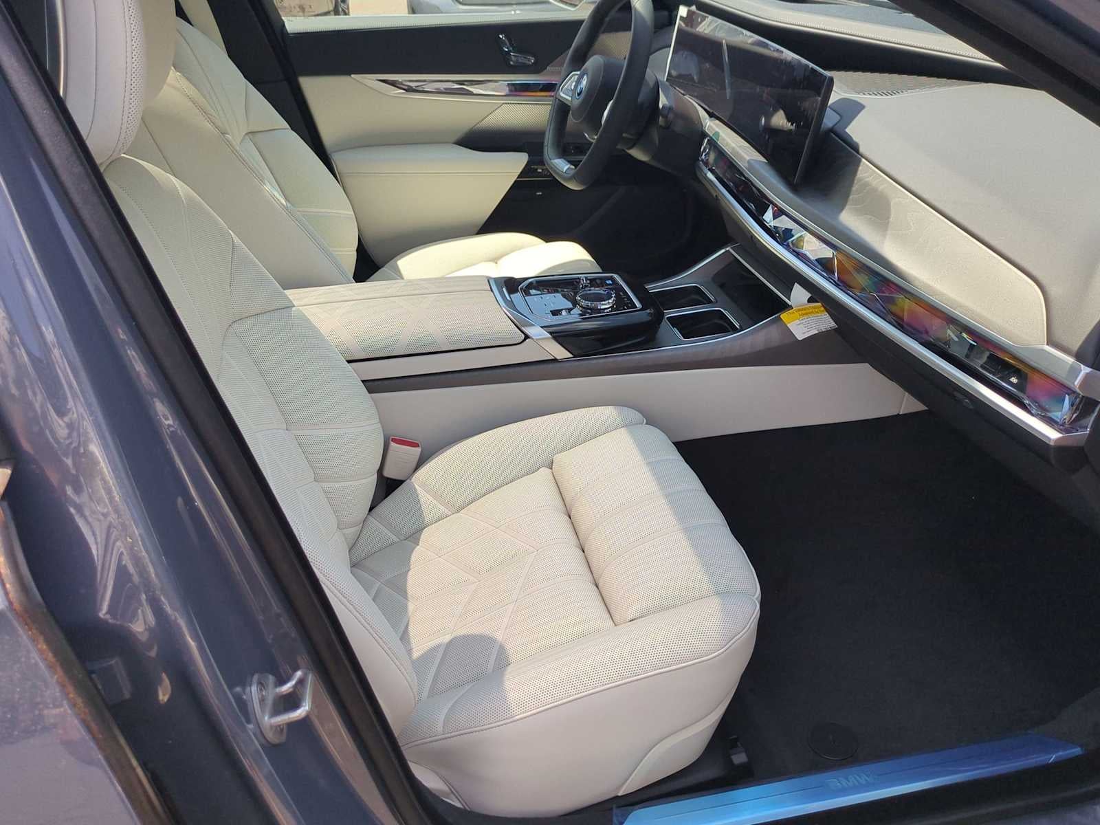 2025 BMW i7 eDrive50