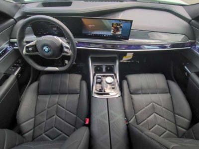 2025 BMW i7 eDrive50
