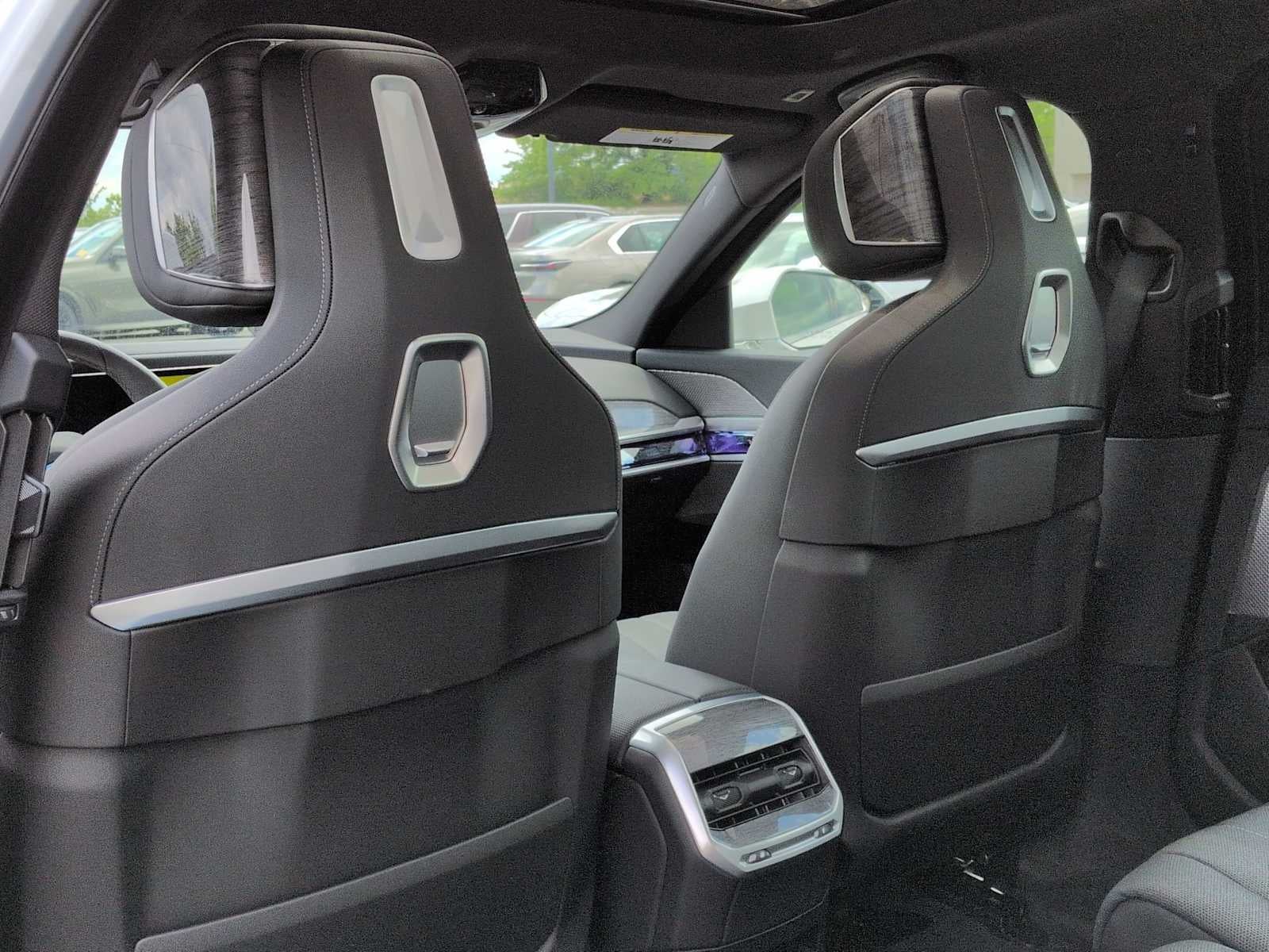 2025 BMW i7 eDrive50