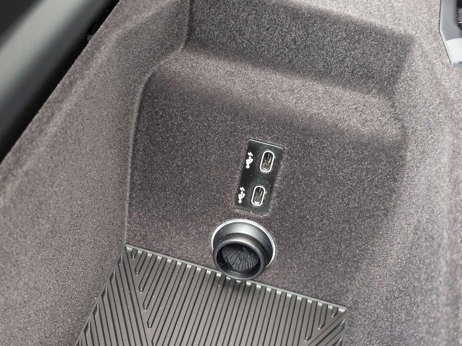2025 BMW i7 eDrive50