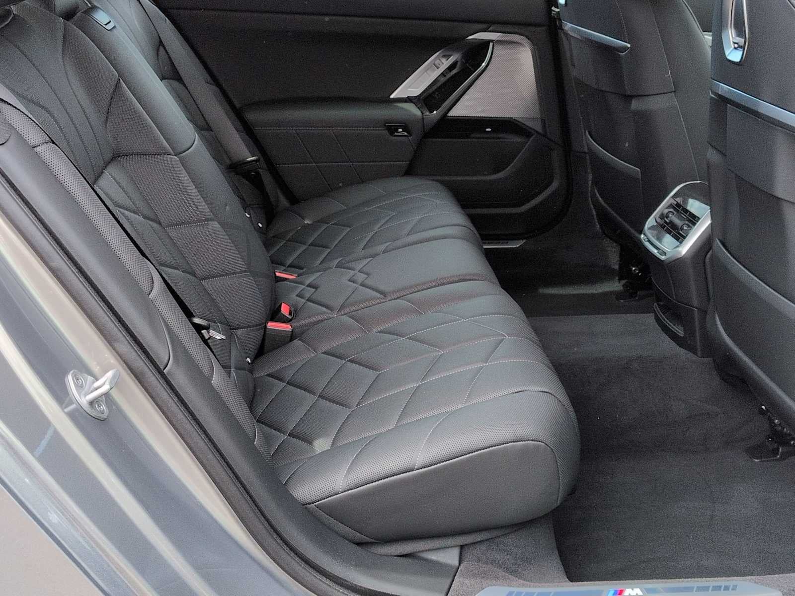 2025 BMW i7 eDrive50