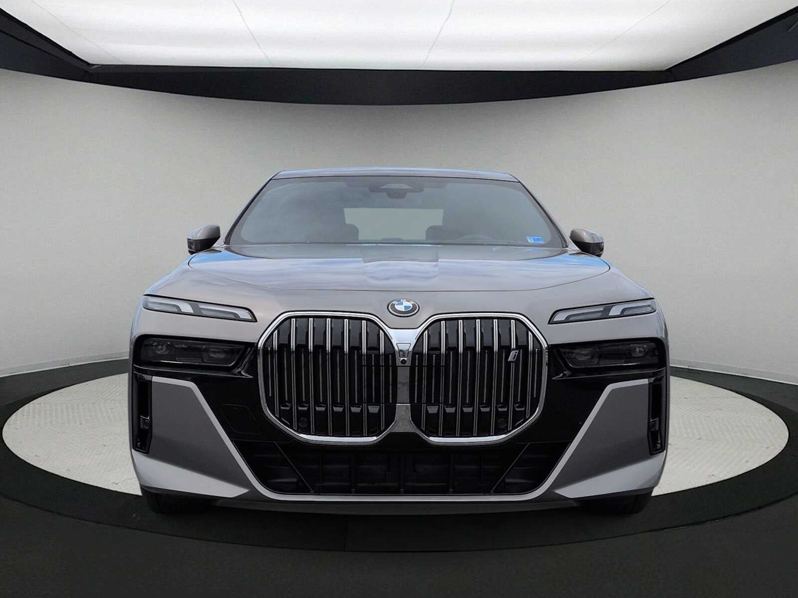 2025 BMW i7 eDrive50