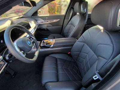 2025 BMW i7 eDrive50