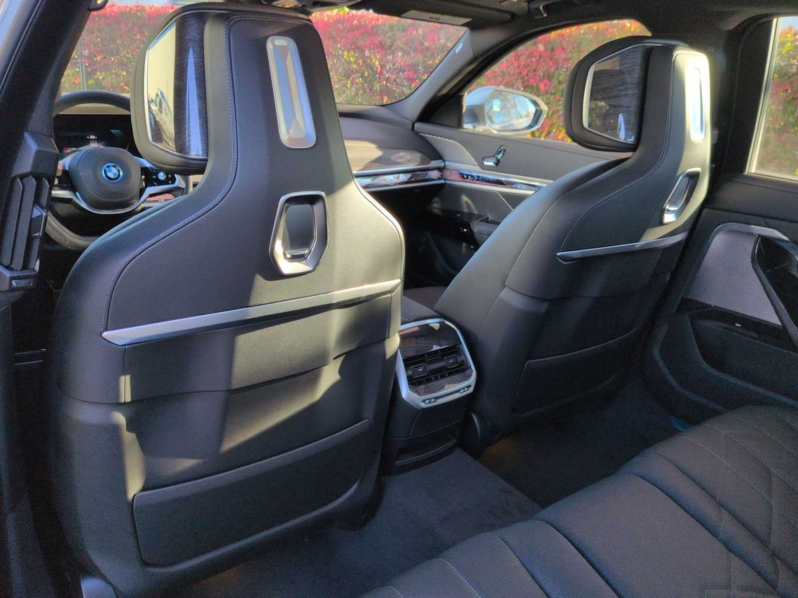 2025 BMW i7 eDrive50