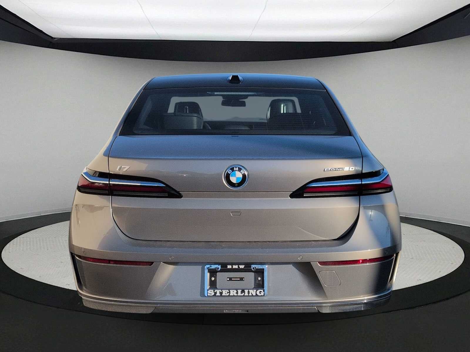 2025 BMW i7 eDrive50