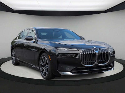 2025 BMW i7 eDrive50