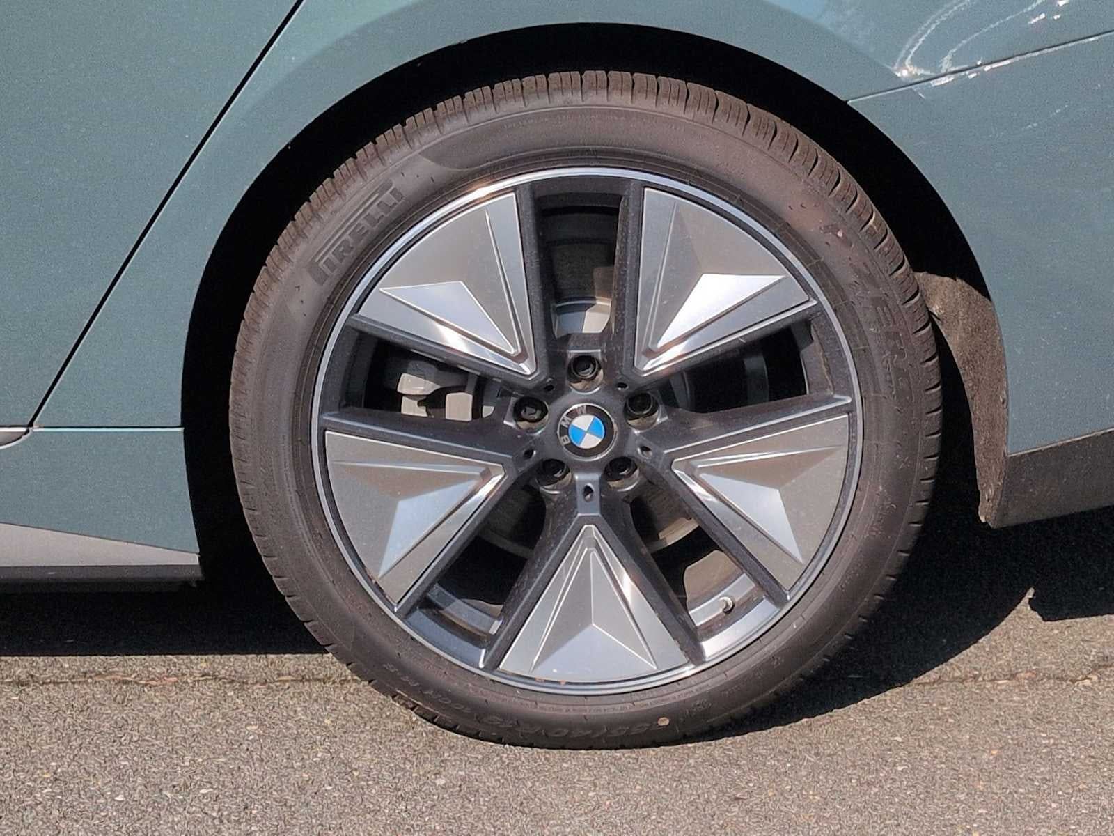 2026 BMW i4 xDrive40
